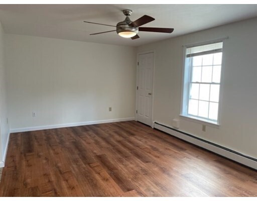 Building Photo - 95 Berrington Rd