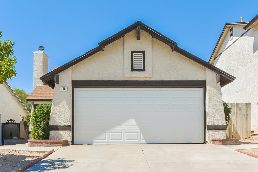 Foto principal - 108 Spinnaker Dr