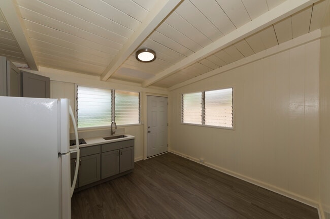 Building Photo - 723 Hoomalimali St Building Photo - 723 Hoomalimali St