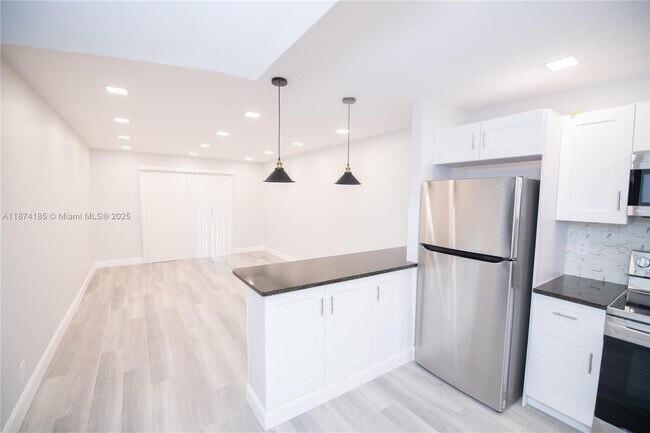 Foto del edificio - 2755 W Atlantic Ave