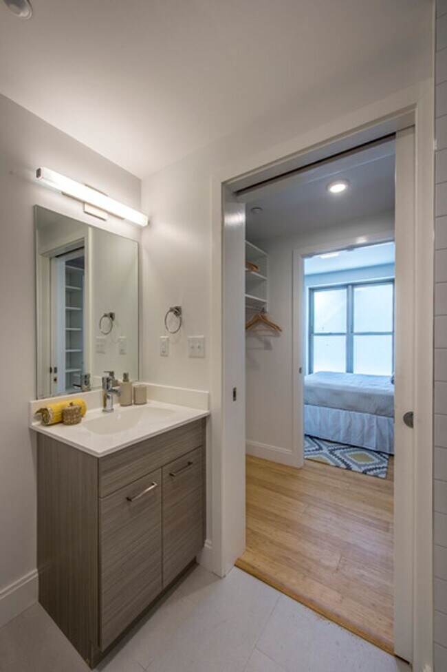 Foto del edificio - Modern 2BD+2BA Allston @ BU & Packard's Corner