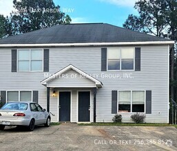 Building Photo - 11436 Oak Arbor Way