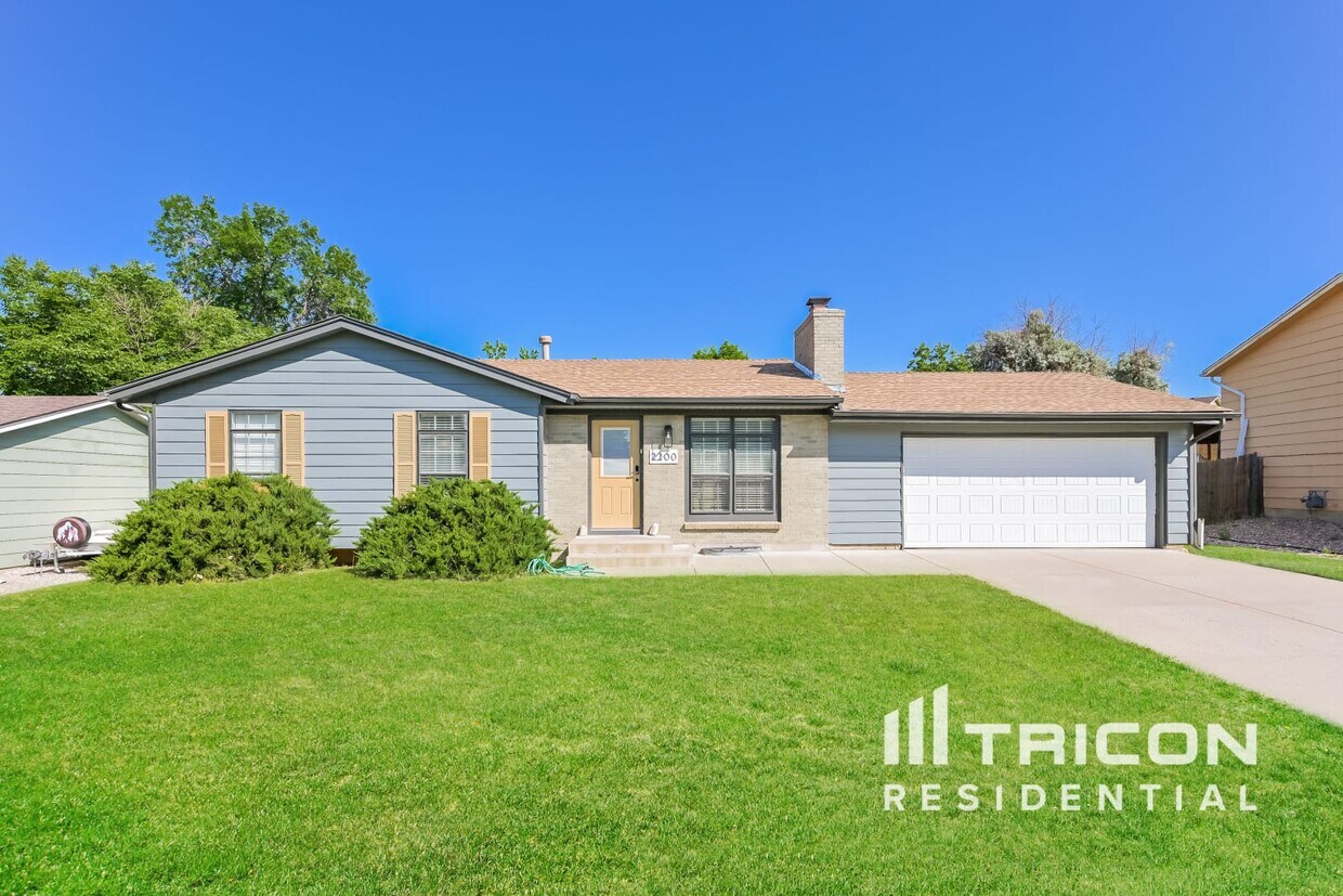 Foto principal - 2200 S Mobile Way