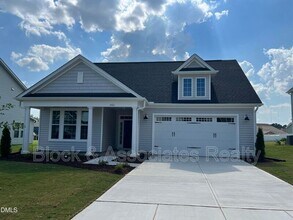 Building Photo - 262 Streamliner Blvd