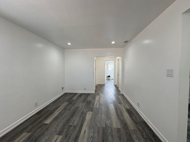 Foto del edificio - Charming 2bd 1ba