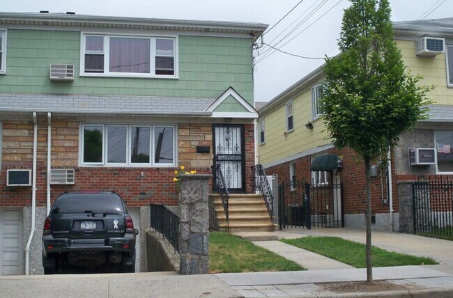 Building Photo - 13719 Lafayette St