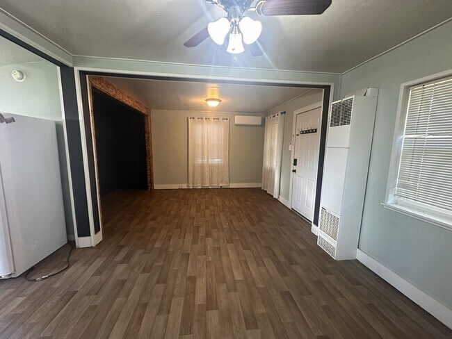 Foto del edificio - 1 bedroom, 1 bathroom Home