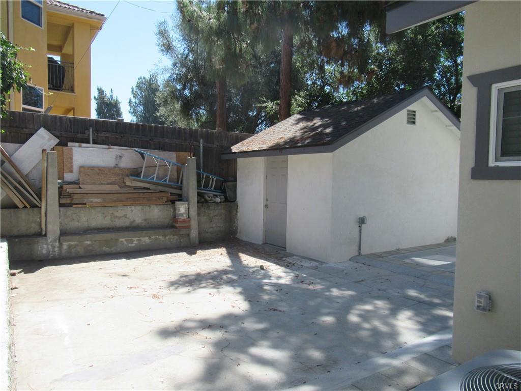 Primary Photo - 4532 Sharon Ave