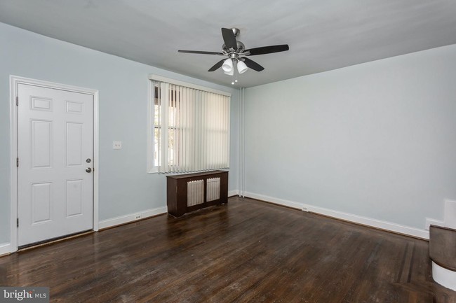 Foto del edificio - 430 Drew St