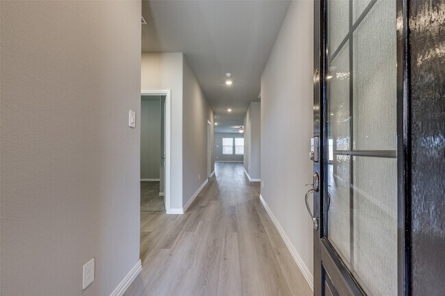 Building Photo - 5209 Meditation Dr