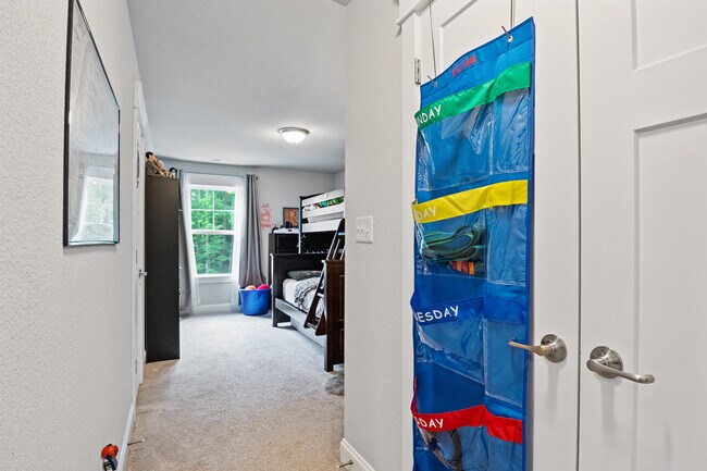 Building Photo - 4805 Regal Ct