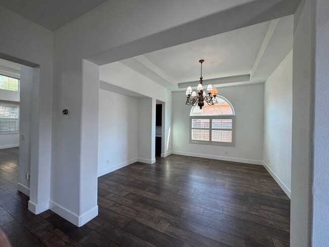 Building Photo - Welcome to the Quail Lake Gated Community!!!