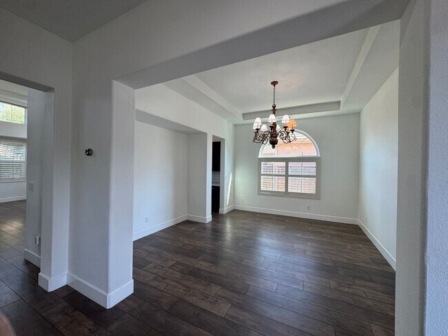 Foto del edificio - Welcome to the Quail Lake Gated Community!!!