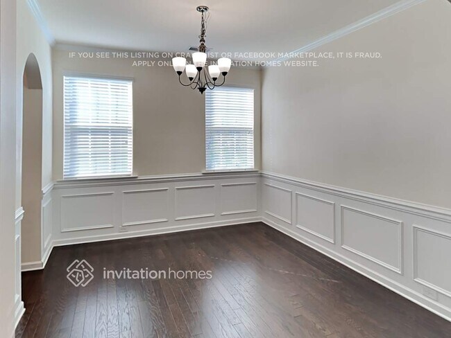 Foto del edificio - 13422 Hyperion Hills Ln