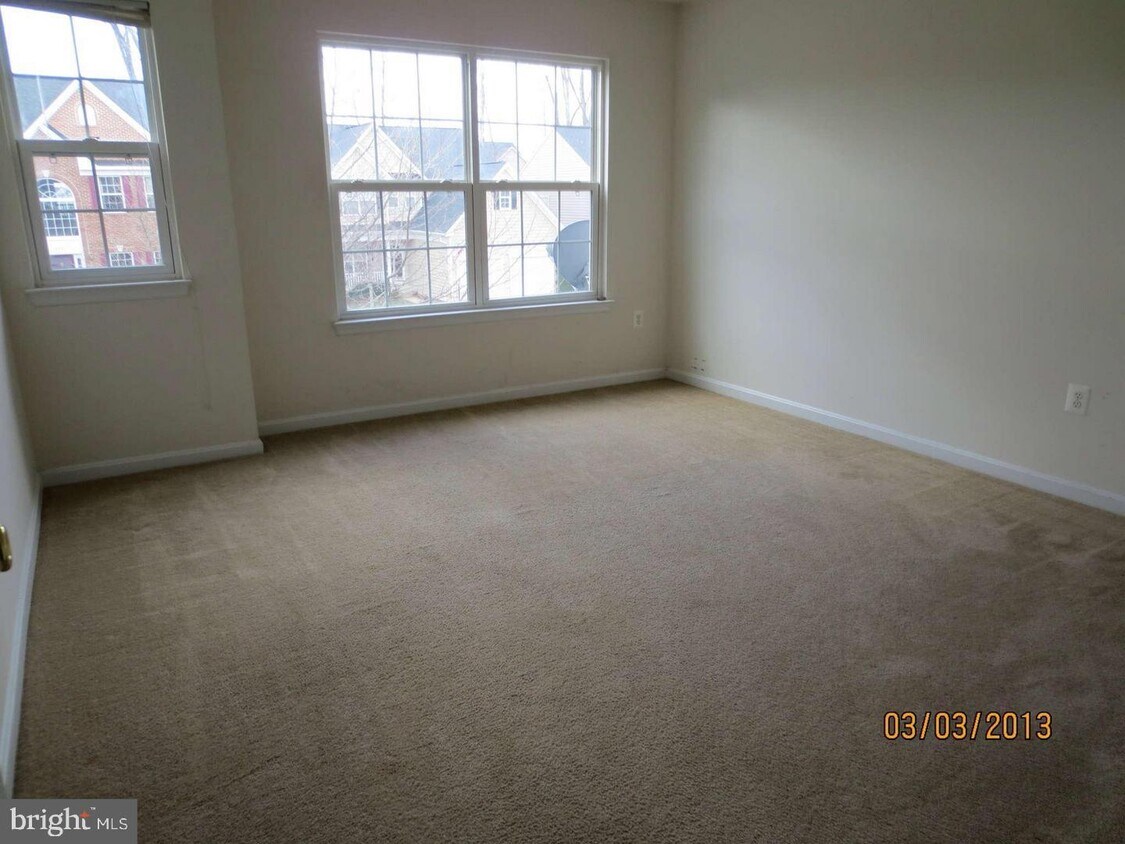 Foto principal - 14208 Murphy Terrace
