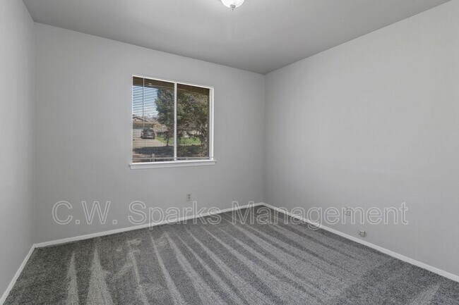 Foto del edificio - 1020 Mountview Dr