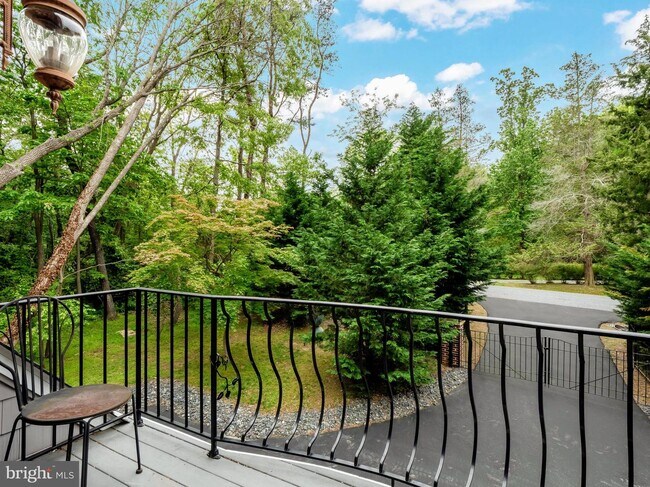 Building Photo - 26074 Sotterley Heights Rd