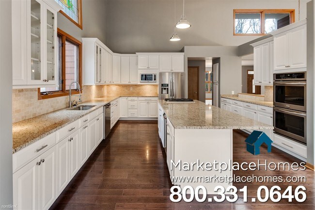 Foto del edificio - 5 br, 4.5 bath House - 0S704 Autumn Woods Ln