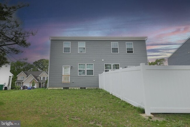 Building Photo - 1214 Peterson Way
