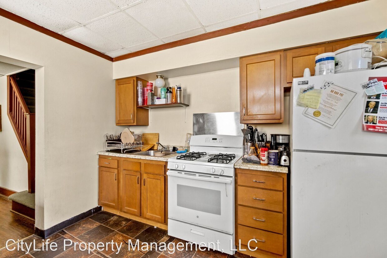 Foto principal - 3 br, 2 bath House - 3269 Parkview Avenue