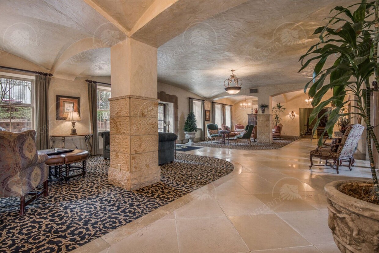 Foto principal - 229 Ward Parkway