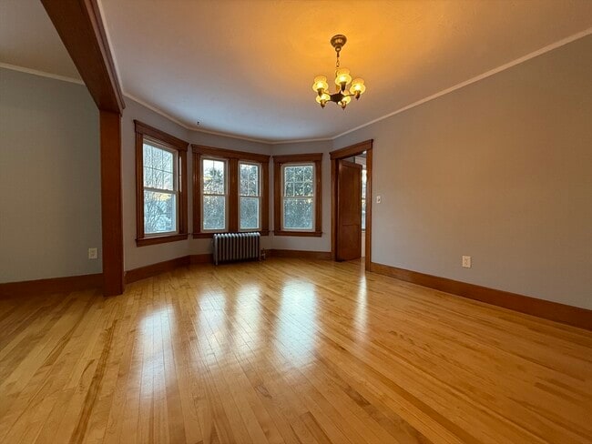 Foto del edificio - 58 Oxford St N