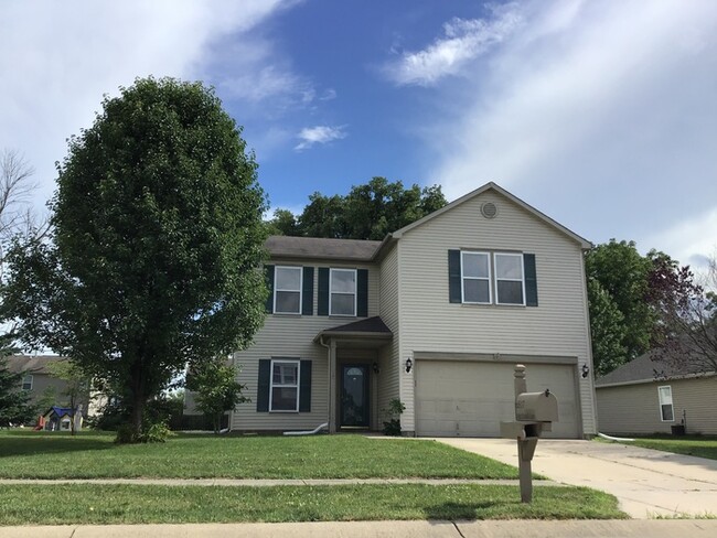 Building Photo - 6517 Apple Branch Ln