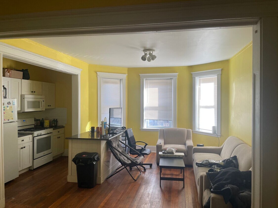 43 Orkney Rd, Boston, MA 02135 Condo for Rent in Boston, MA