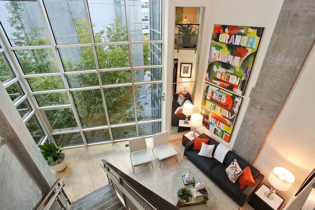 Building Photo - 200 Brannan St