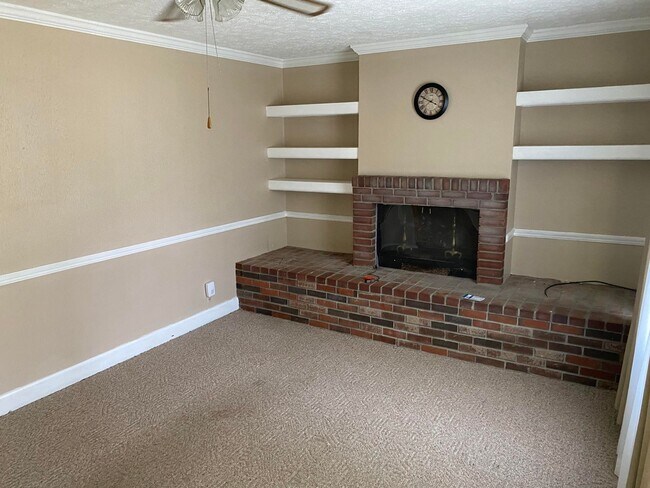 Foto del edificio - Cute Cottage Style Home For Rent