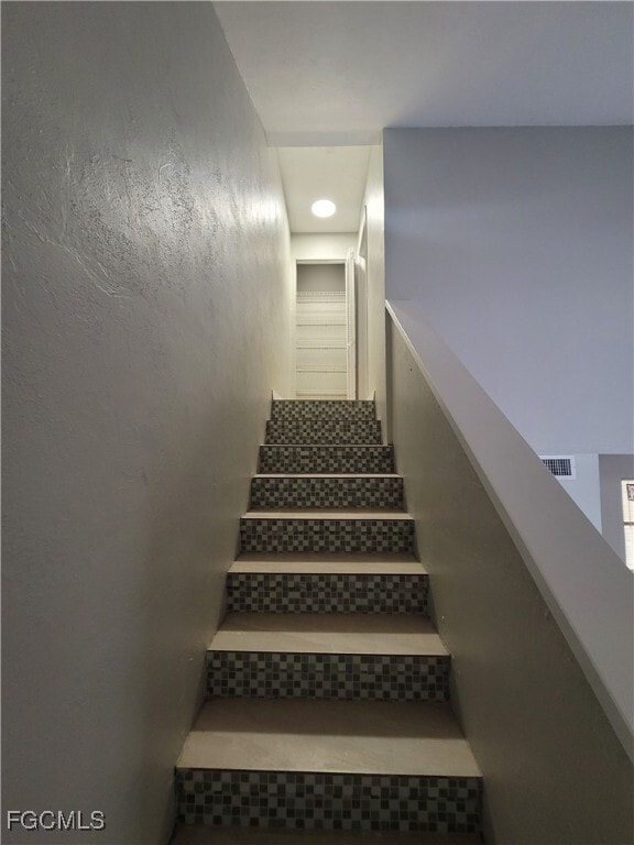 Foto del edificio - 17373 E Carnegie Cir