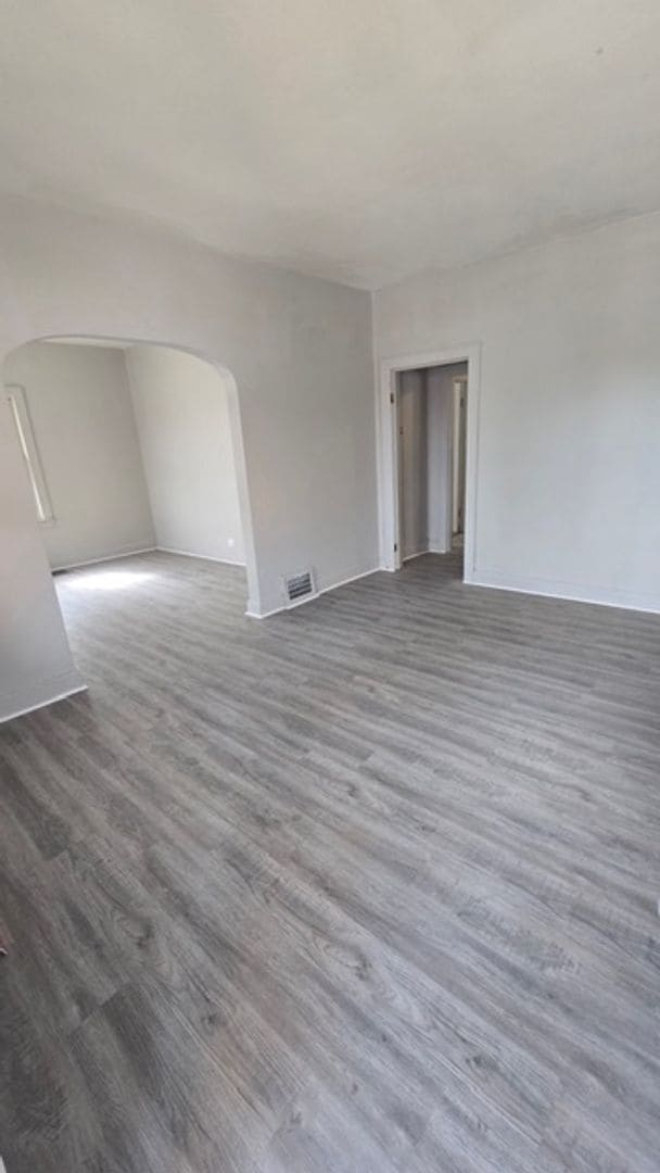 Foto del edificio - 3304 Kratzville Rd