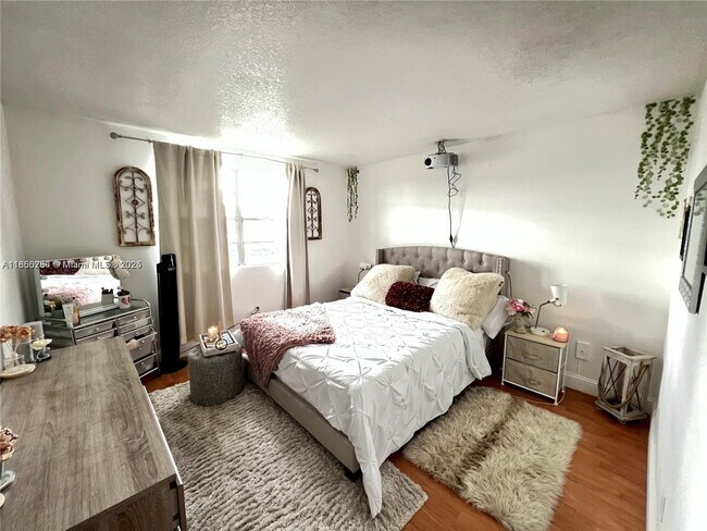 Foto del edificio - 1229 SW 46th Ave