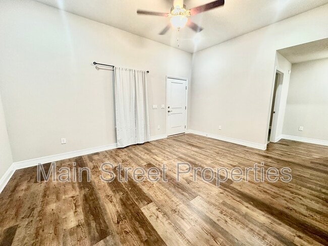 Building Photo - 7797 Ira Dr