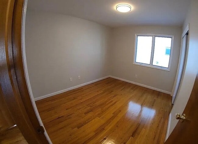 Building Photo - 150 Chestnut St