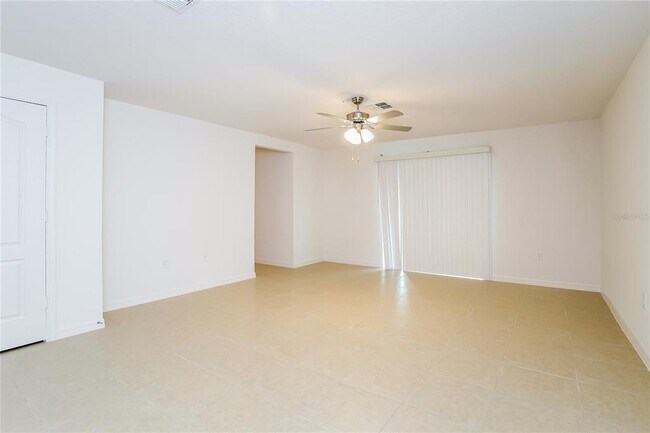 Foto del edificio - 1357 Brenway Dr