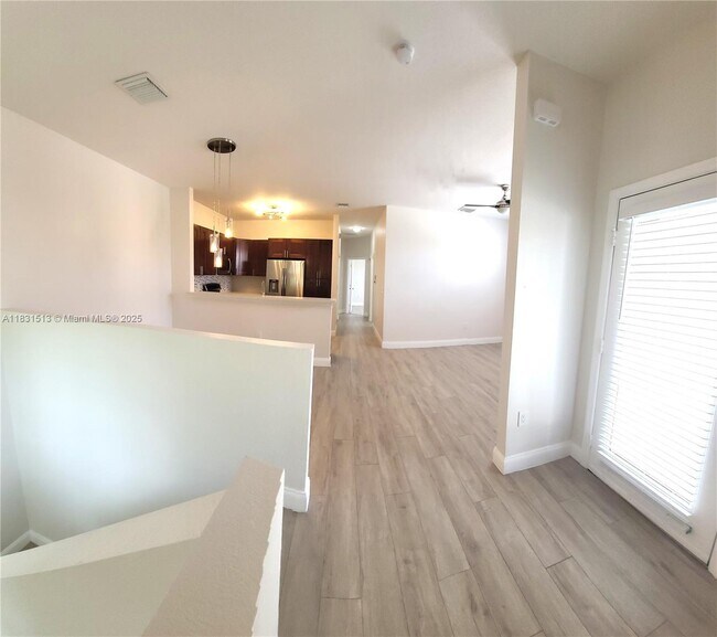 Foto del edificio - 4253 SW 132nd Wy