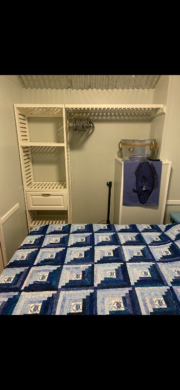 Foto del edificio - 1219 Navy Blvd