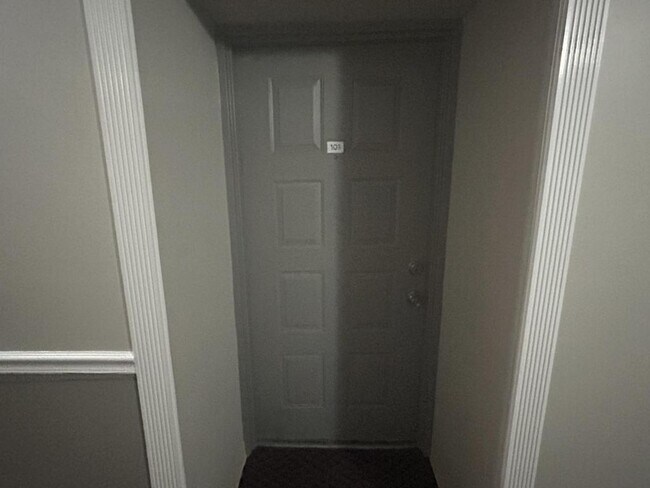 Foto del edificio - 4411 Shady Terrace Ln