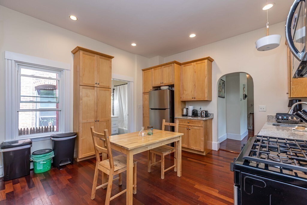 Foto principal - 36 Cedar St