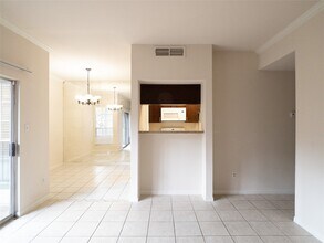 Building Photo - 6500 Harbor Town Dr
