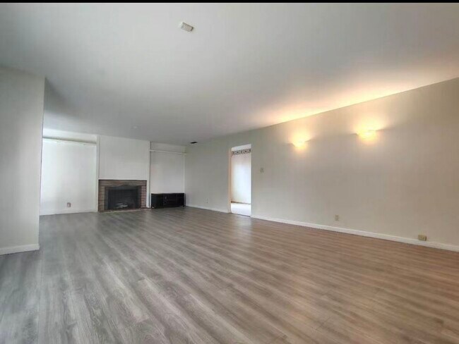 Foto del edificio - 4417 A Pkwy