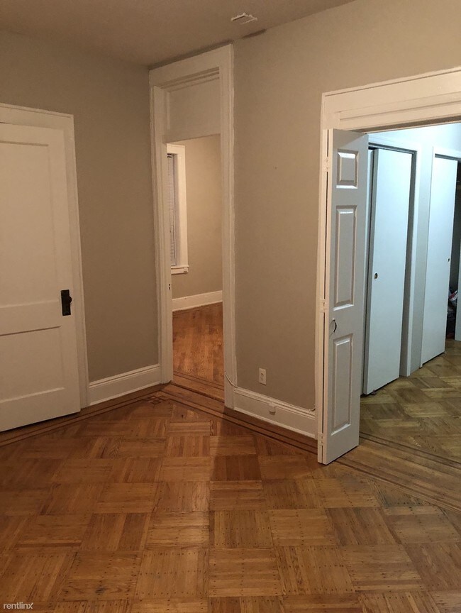 Building Photo - 2 br, 1 bath  - 524 83rd St Bay Ridge