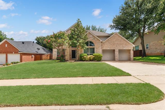 Building Photo - 2692 Pinehurst Dr