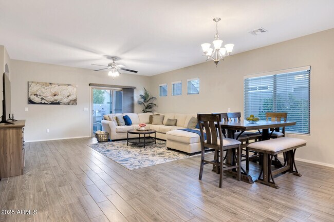 Building Photo - 18069 W Tasha Dr