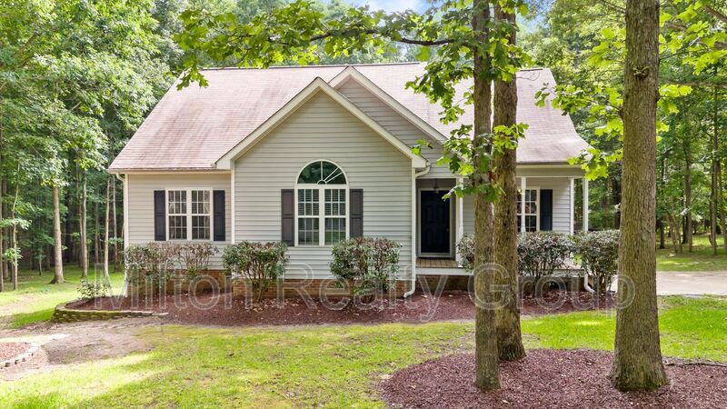 Primary Photo - 136 Bradford Cir