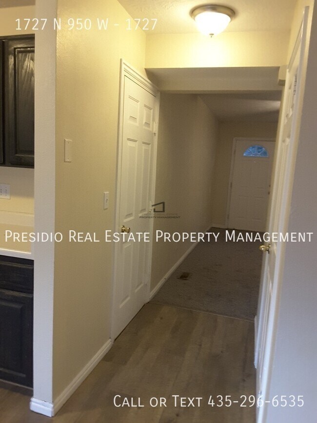 Foto del edificio - 1727 N 950 W St