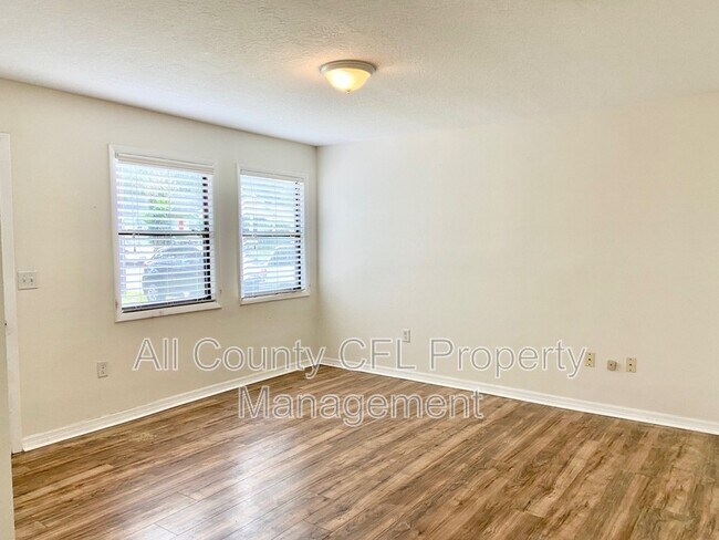 Building Photo - 1614 Jessamine Ave