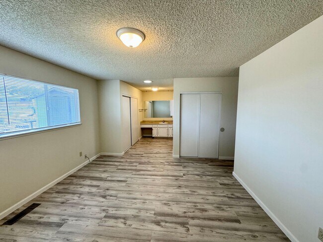 Foto del edificio - Newly Renovated Home Located in Seaside!