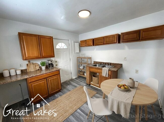 Foto del edificio - Lovely 3 Bedroom 1 Bathroom now available for rent